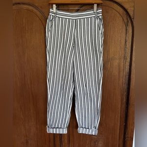 Splendid Plain Front Elastic Waist Boyfriend Jogger Pant XS Black & White Stripe